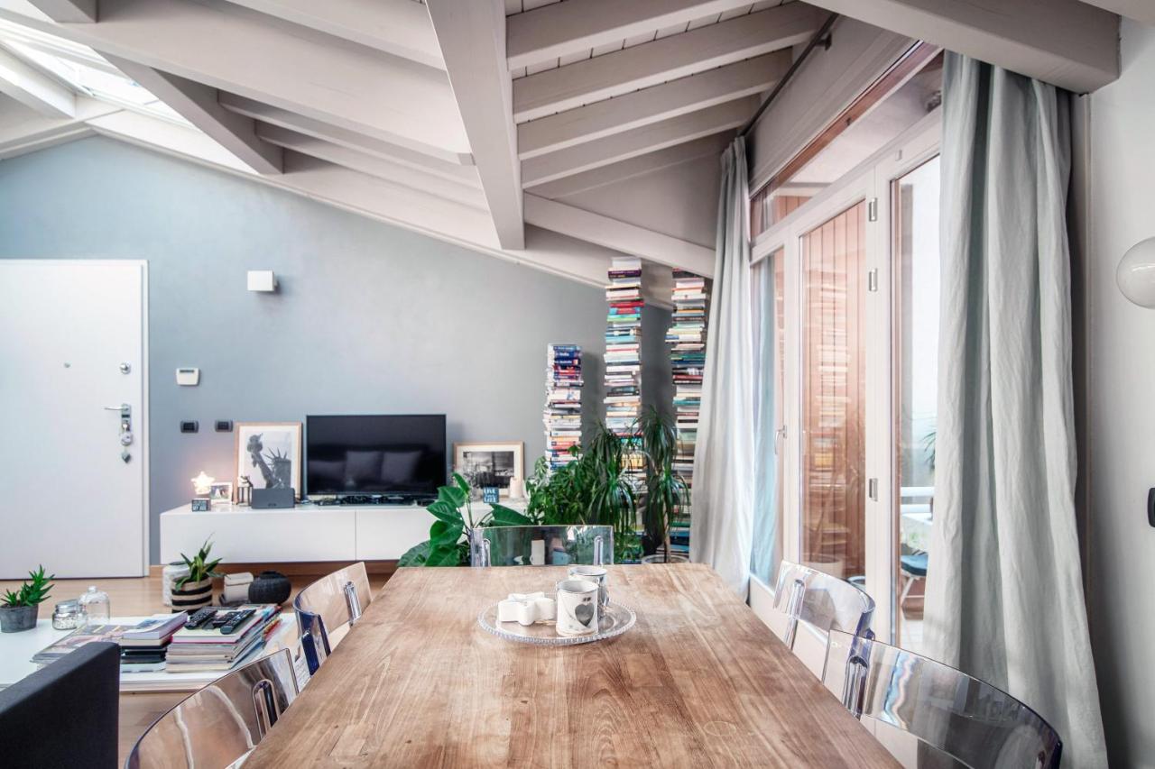 Апартаменты Joivy Isotta'S House With 2 Cosy Balconies Комо Экстерьер фото